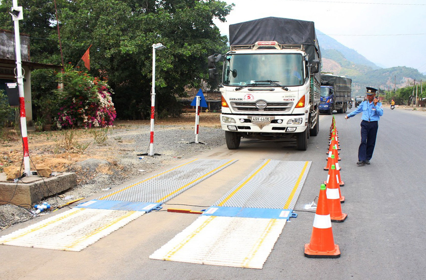 ca truong tram kiem tra tai trong xe, thong tu 17/2014/TT-BGTVT