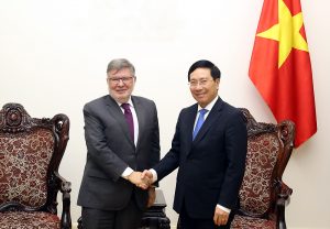Tăng cường hợp tác giao thông vận tải Việt - Pháp